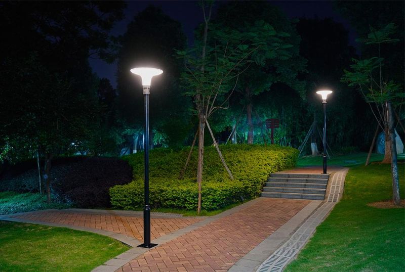 High Quality Solar Powered Outdoor Lamp Posts