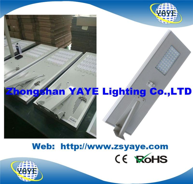 Yaye 18 Hot Sell Best Price 40W Solar LED Street Light / All in One 40W Soalr LED Street Light