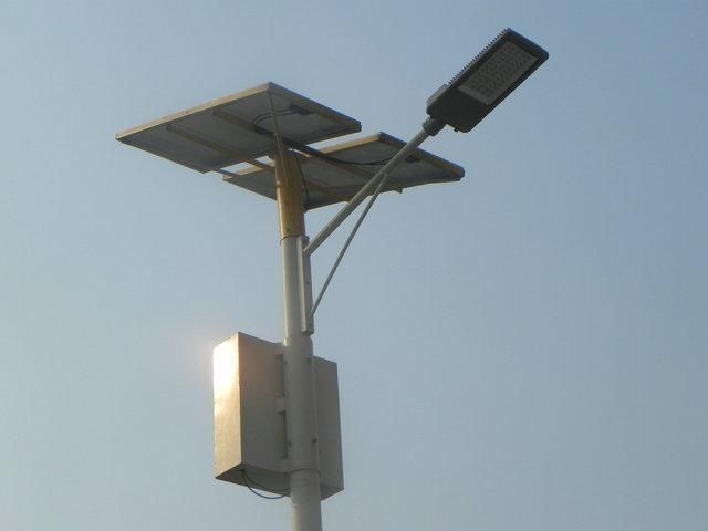 Double Arm LED Light Source Solar Street Light (BDLED30W*2)