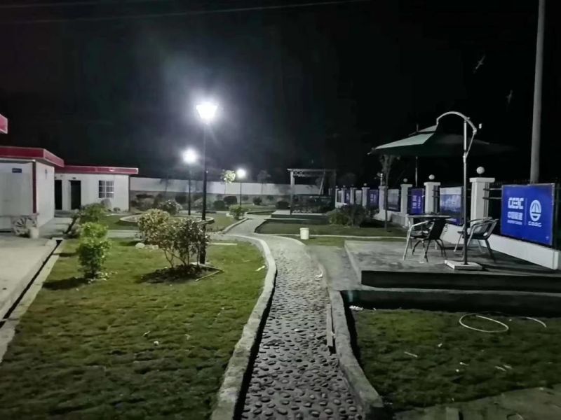 Auto Work Outdoor Waterproof 20W Solar Powered Pathway Solar Lamp