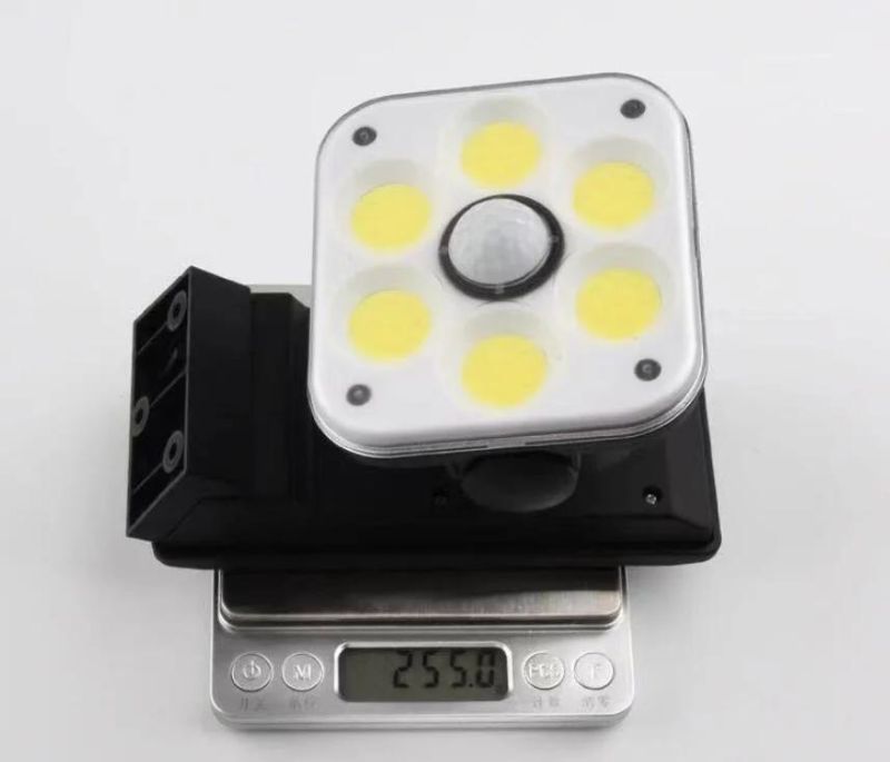 2022 Wholesale Factory Price New Outdoor Motion Sensor Solar Wall Lamps
