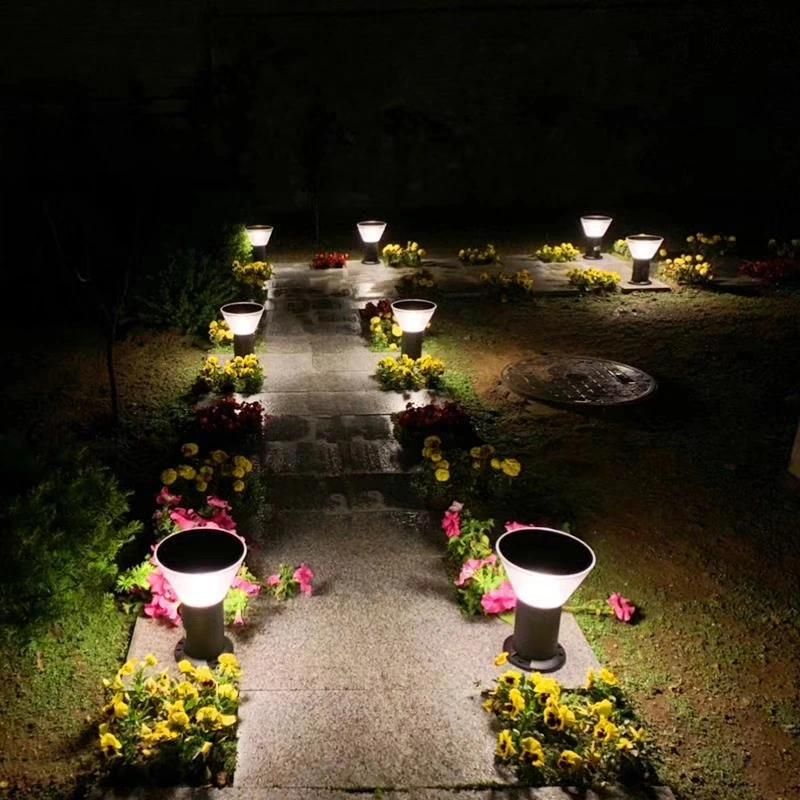 New Sales Popular Outdoor Die-Casting Aluminum Smart IP65 LED Solar Lawn Yard Lamp