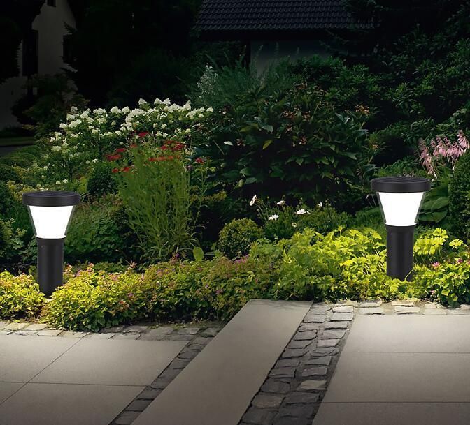 IP65 Outdoor Waterproof Aluminum Solar Garden Lawn Lamps 