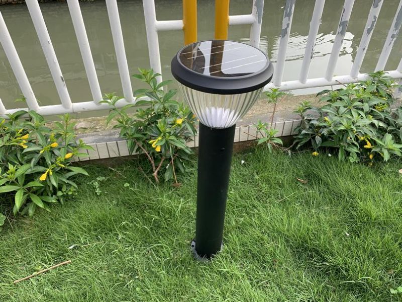 Water-Proof IP65 Pathway Bollard Luminaria Solar Outdoor Garden Solar Light with LED Light & Solar Panel