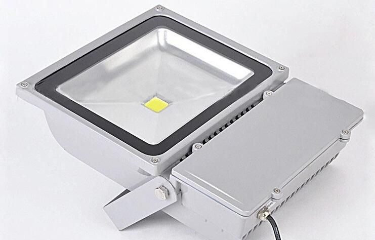 LED Outdoor Lighting AC220V 50W 100W 150W 200W High Brightness IP66 Waterproof Floodlight