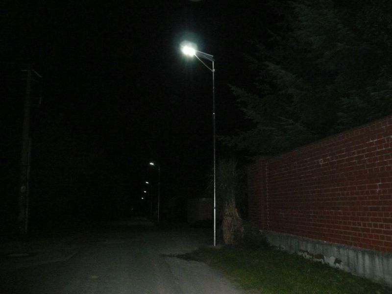 8W LED All in One Solar Light for Garden (SNSTY-208)