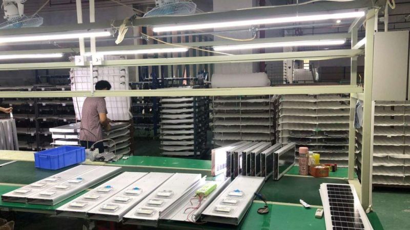 Project Commercial Sensor Control IP65 Waterproof 200W 300W Solar Street Light Outdoor