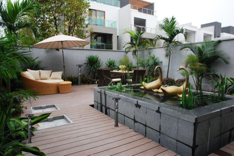 Home Courtyard Outdoor Wholesale LED Landscape Solar Powered Garden Lights
