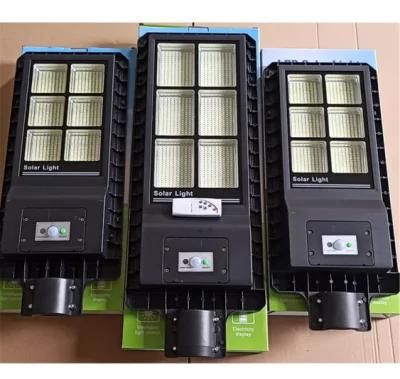 Yaye 18 Hot Sell All in One 100W/200W/300W Solar LED Street Light/Solar Garden Road Light with Rador Sensor/Remote Controller