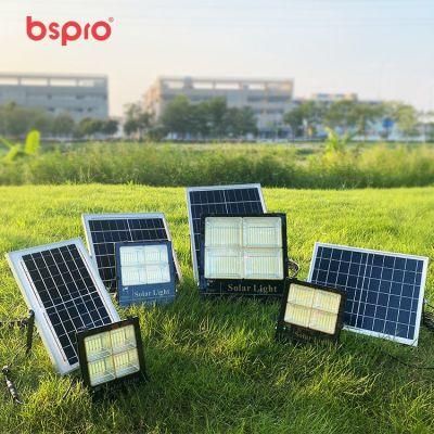 Bspro Good Price IP65 Outdoor Aluminum Security Power Garden Lights Reflector LED Solar Flood Light with Battery Indicator