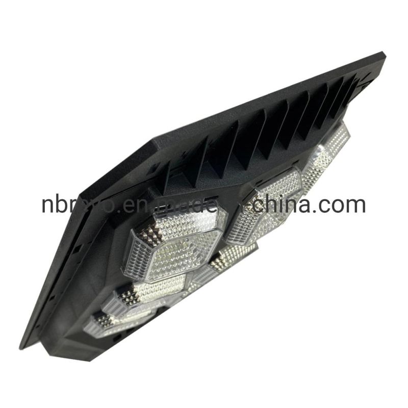 150W250W300W LED Solar Street Lamp for Pathway Parking Garage