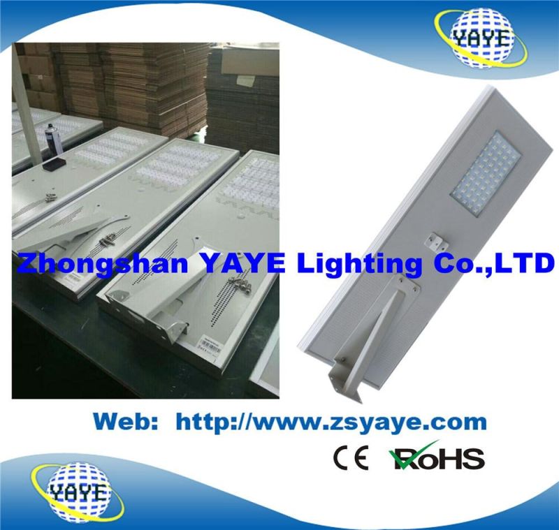 Yaye 18 Hot Sell 12 Years Production Experience 100W All in One Solar LED Street Light (8W-100W)