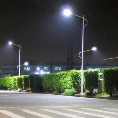 Factory Price Outdoor IP66 LED Street Light 50W/100W/120W Solar Power Light
