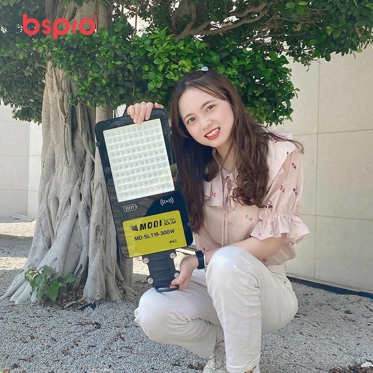 Bspro Plastic Floodlight Rechargeable LED Outdoor Color White Solar Flood Light