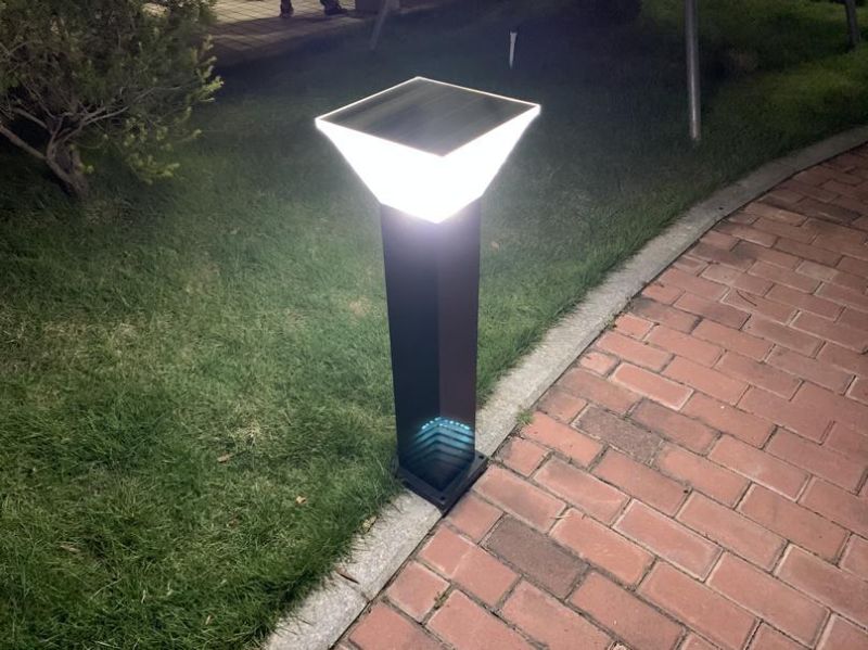 Waterproof High Power LED Outdoor Bollard Light Solar Powered Garden Light with LED Light