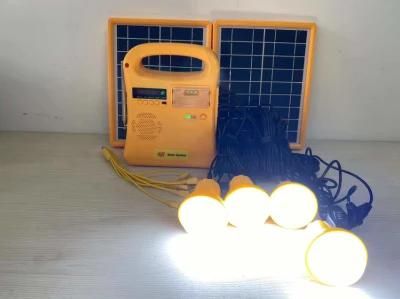 4PCS LED Bulbs/FM Radio/1 in 10 Mobile Chargers/10W Solar Panel Lighting System for Africa Market