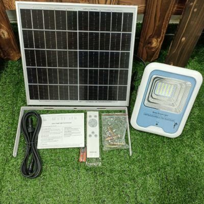 Solar Light Supplier Factory Price with IP66 and Human Sensor Flood Light