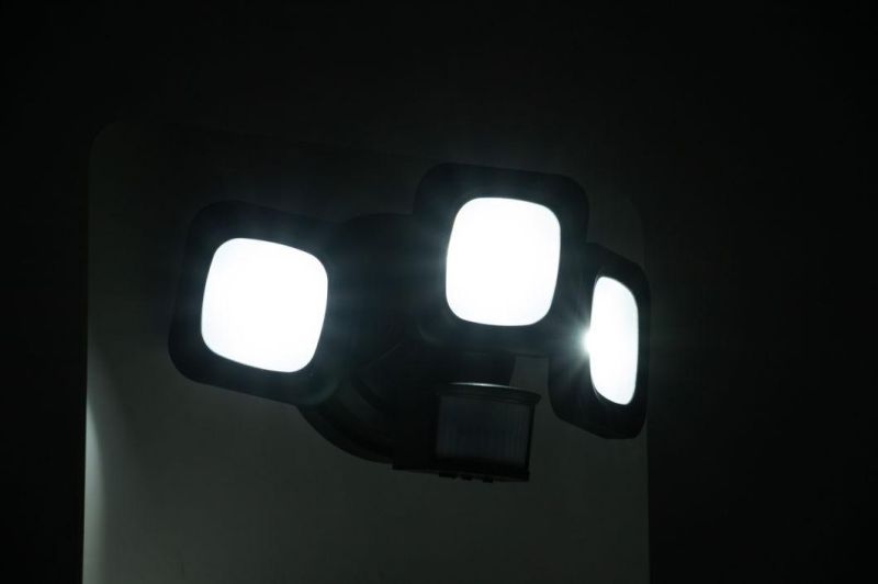 Plastic Tri-Head Solar Sensor Light Security Light - 1000 Lumens