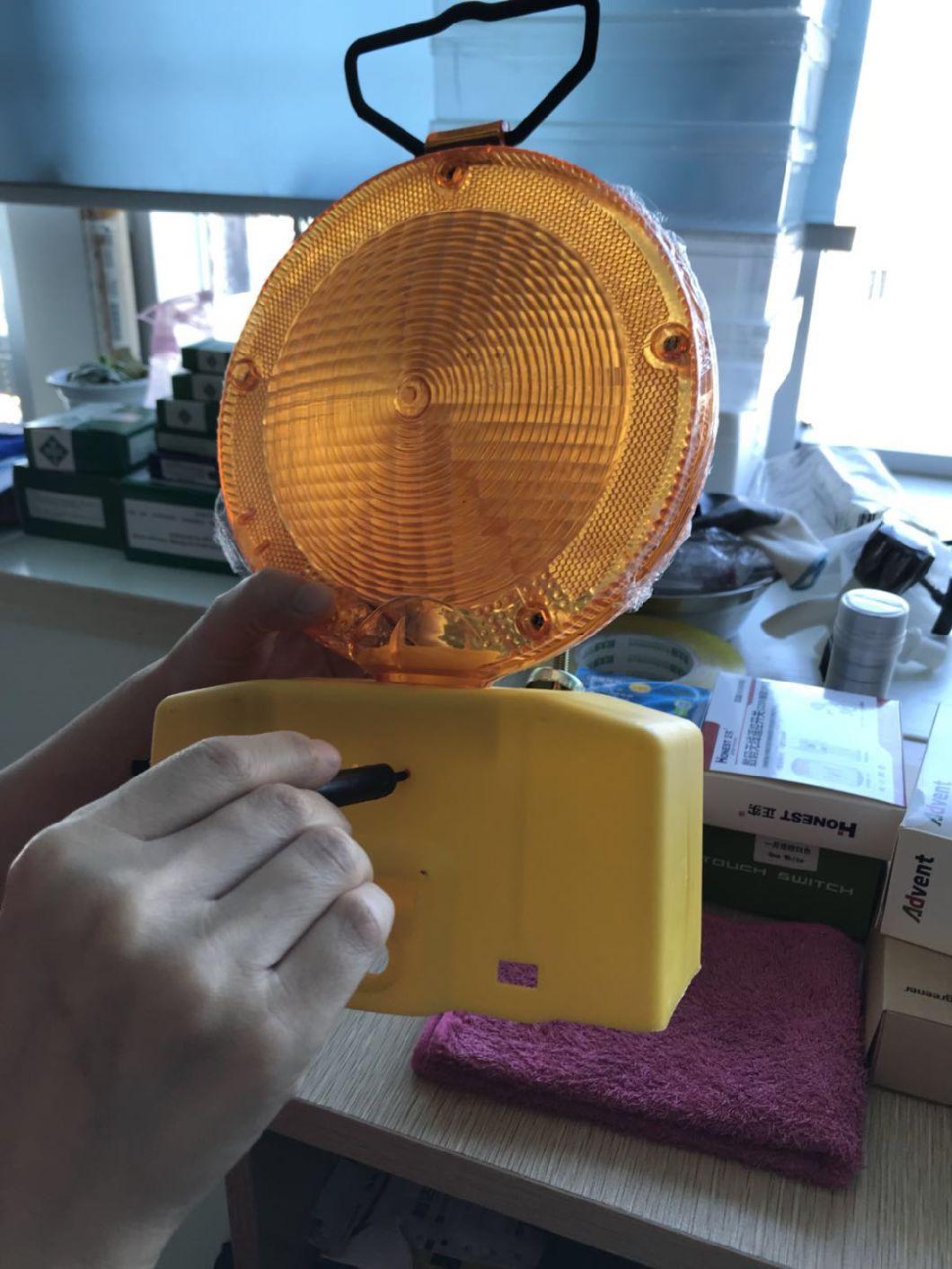 Traffic Safety Strobe Solar Flashing LED Road Warning Light