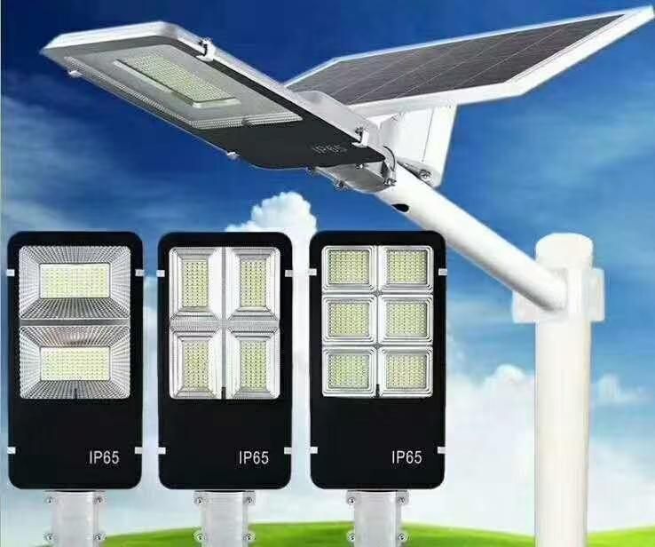 Integrated Solar Street Light with Light Sensor and Auto Charging System Street Lamp Powered by Solar Energy