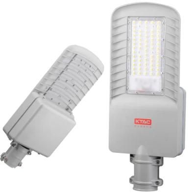 Factory Direct Sale High Lumen Outdoor IP66 Waterproof 100W 200W 300W LED Solar Street Light