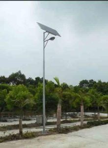 Dusk to Burn Operates Automatically 8m Solar Street Lights