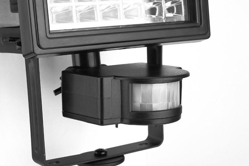 Solar Multifunction Flood Light with Ground Spike