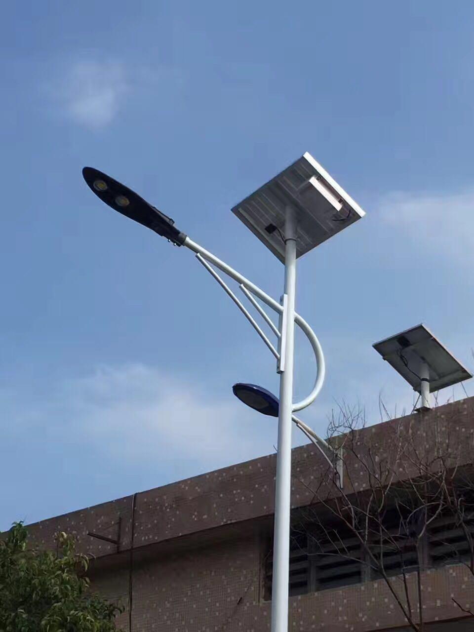 20W LiFePO4 Battery Solar Power Light Solar Motion Street Light for Courtyard Park Square
