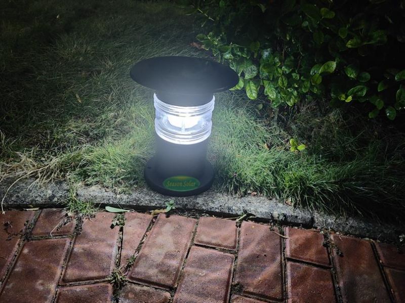Smart Recontrol LED Garden Lighting Post Outdoor Solar Bollard Light with Solar Panel System