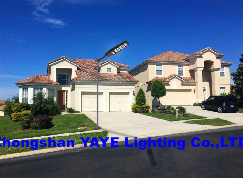 Yaye 2022 Hottest Sell CE/RoHS 100watt Waterproof Outdoor Solar LED Street Light with 1000PCS Stock/Remote Controller/Radar Sensor/1000PCS Stock