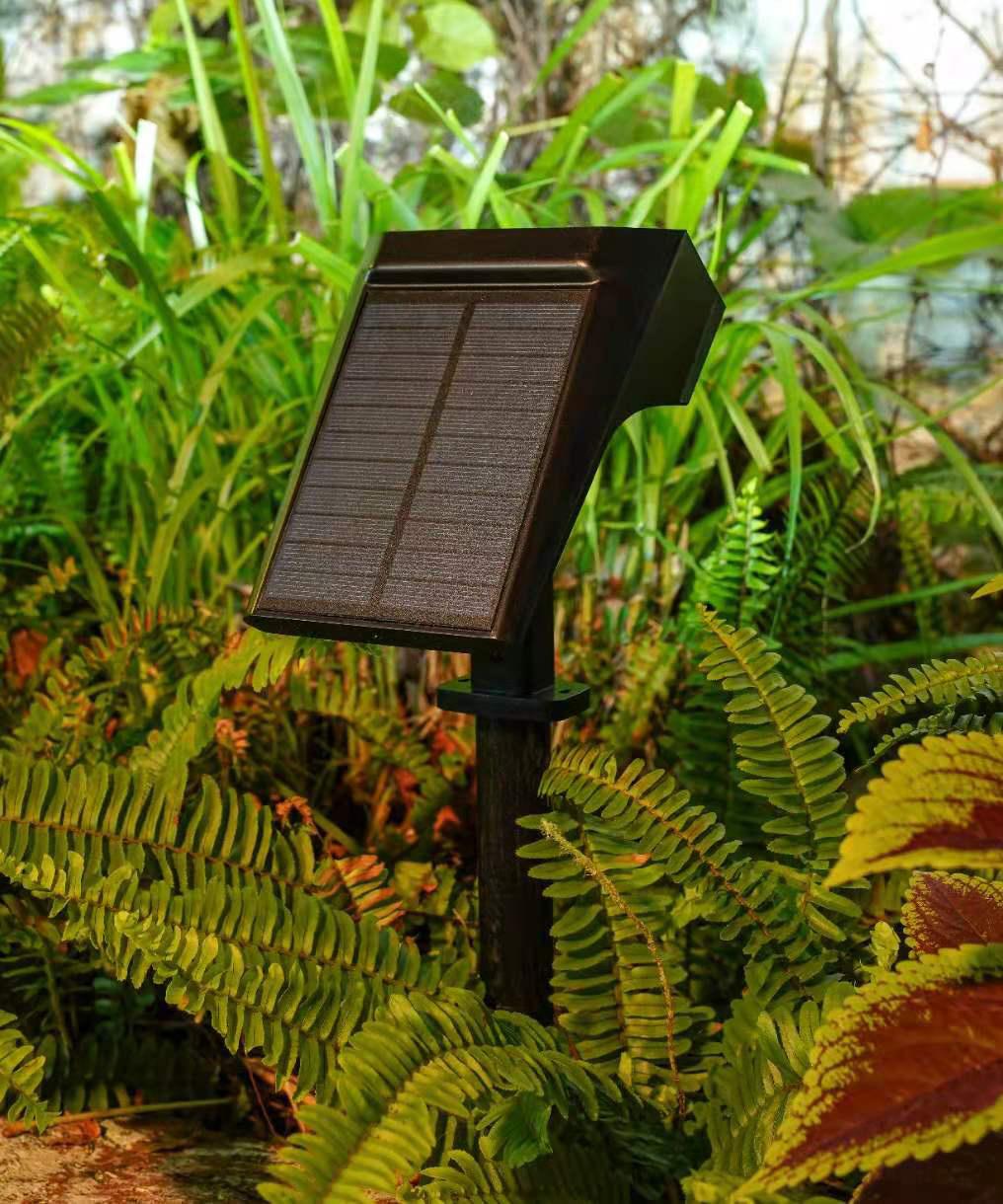 Solar Garden Light and Outdoor Solar Landscape Spotlight, Solar Spot Lights with Waterproof LED and Solar Panel Integrated, Solar Powered Spotlight Garden Light