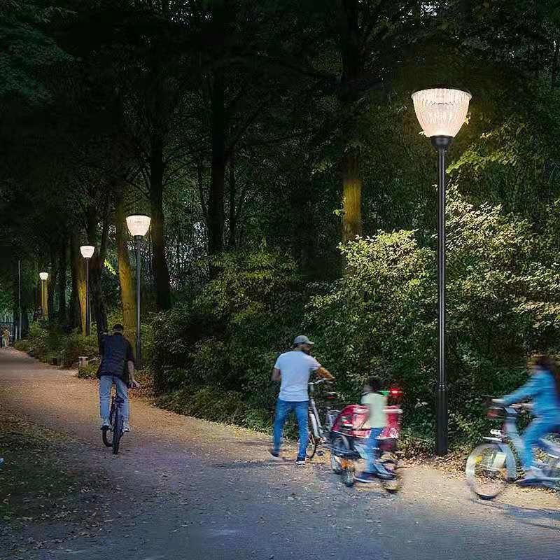 New Bright LED Lighting Bulb Outdoor Garden Yard Pathway Solar Powered Garden Lighting with LED Light