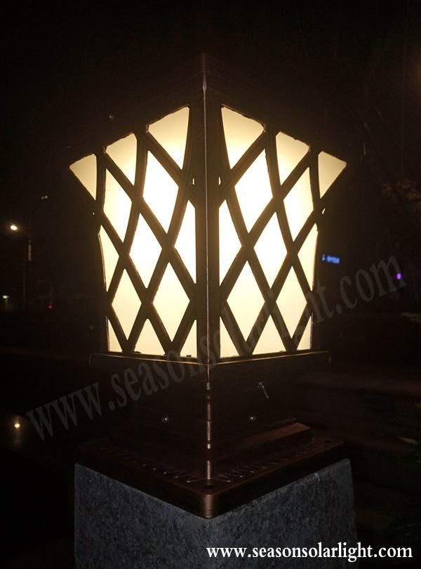 Bright Energy Saving LED Lighting Lamp Garden Gate Solar Light Outdoor Pillar Light with Smart Multi-Color LED Light